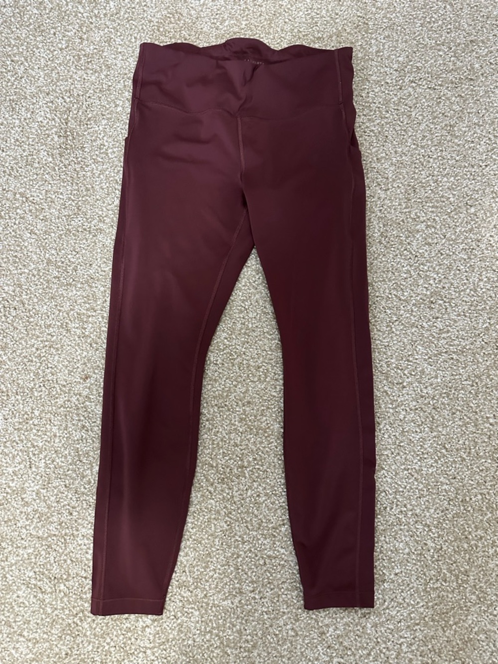 Athleta ultimate stash pocket tight